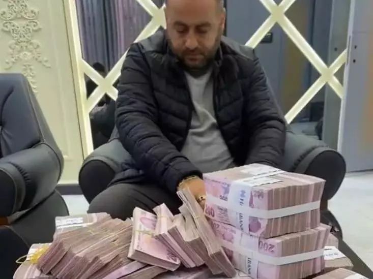 Akıllara durgunluk veren dolandırıcılı: Villasına çöküp TikTok’ta paylaştılar! "Akıyor bugün maşallah" 2