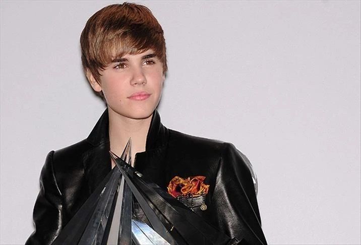 Justin Bieber'ın paylaşımındaki o detay tepki çekti! Uyuşturucu mu kullanıyor? 2