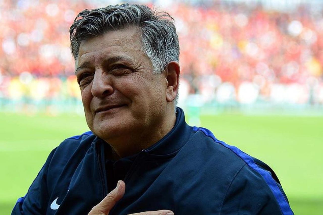 Yılmaz Vural'dan Osimhen'e Övgü: Napoli Bırakarak Kafayı Yemiş 1
