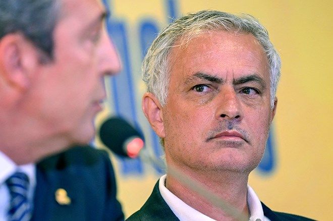 Ali Koç elini masaya vurdu: Seçim, Jose Mourinho, Victor Osimhen ve transferler.. 34
