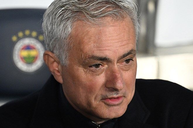 Fenerbahçe'de kılıçlar çekildi: İlhan Ekşioğlu'ndan Ali Koç ve Sadettin Saran için gündemi sarsan sözler! 6