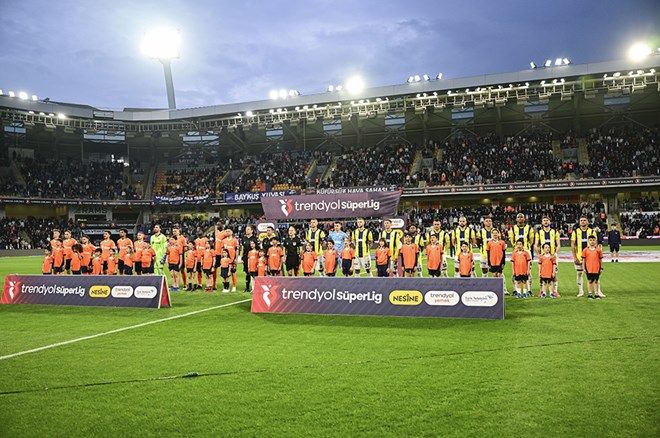 Başakşehir'den Anderson Talisca'nın pozisyonu için gündem olan paylaşım! 1