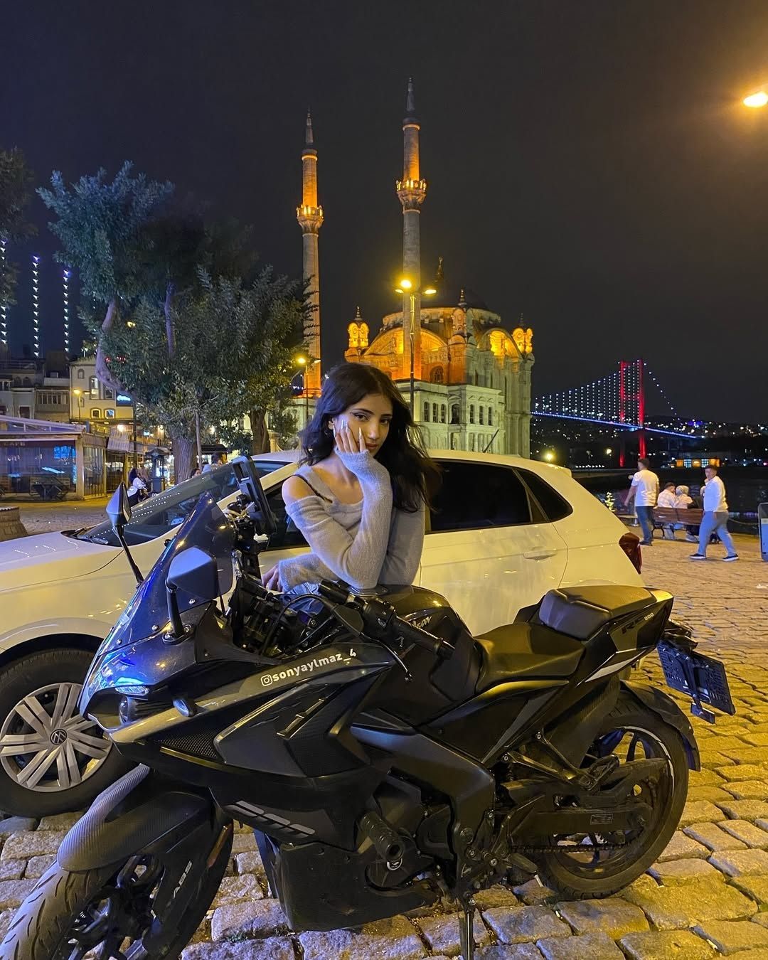 Beton mikserine çarpmıştı! Motosiklet sürücüsü Saniye Yılmaz'ın öldüğü kazanın kask kamerası görüntüleri ortaya çıktı 2