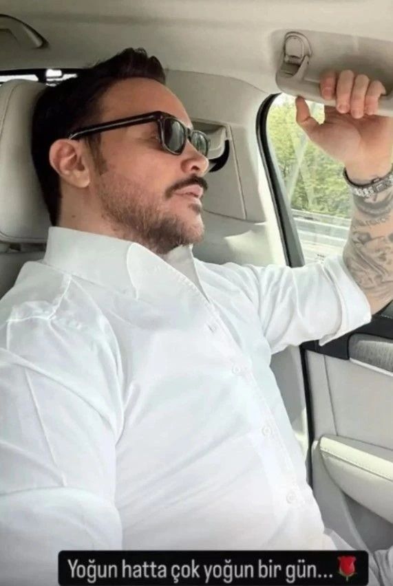 Sinan Akçıl’ın yeni imajı gündem oldu! Çağatay Ulusoy'un canlandırdığı Eşref karakterine benzetildi 3