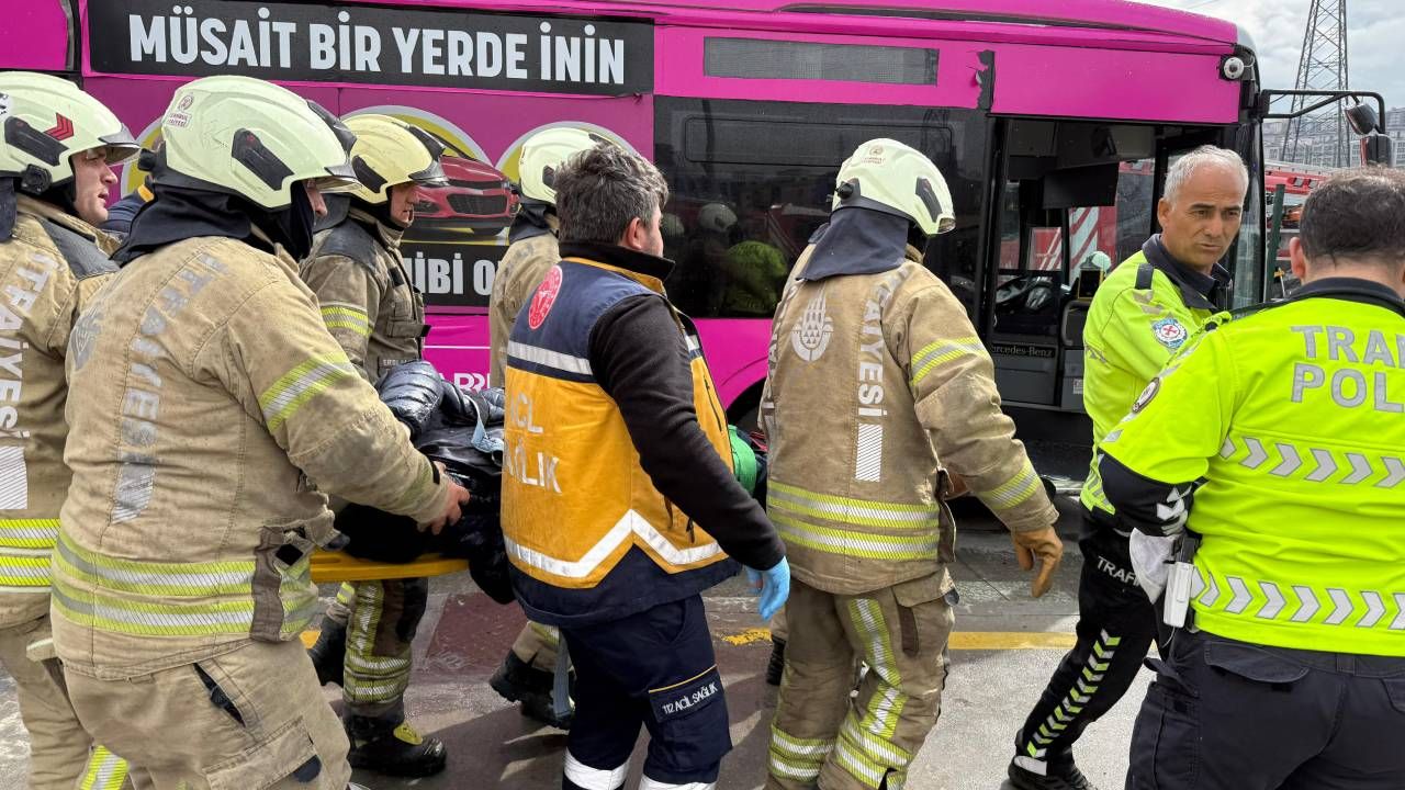 Metrobüs kazasında ölen Ebru Heper’in ailesi isyan etti: Araçların hepsi bozuk, bakım hiç yok 6