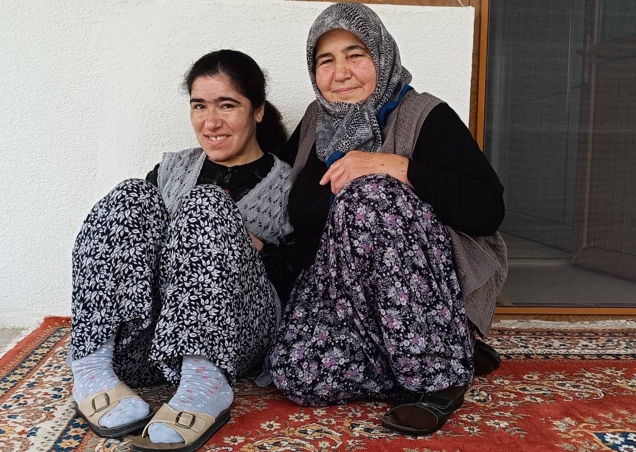 Ömrünü yatalak ve engelli çocuklarına adayan cennet anneler... Kayseri'den iki anne, iki insan manzarası 2