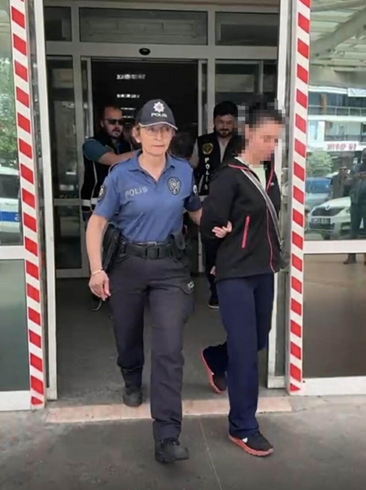 Nazilli'de itfaiye eri kendi evini kundaklamış! Karısı ve iki çocuğu feci şekilde can vermişti 6