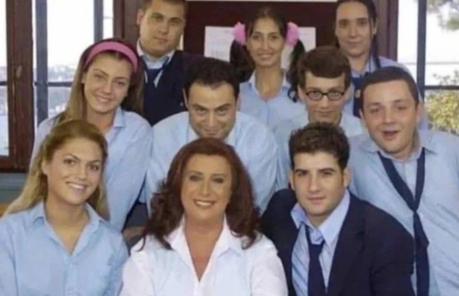 Hayat Bilgisi’nin Barbie Gamze’si ve Arif’i yıllar sonra bir arada! İpek Erdem ve Ümit Erdim'den sürpriz buluşma 1