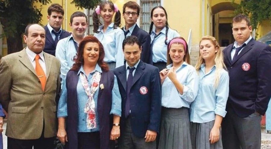 Hayat Bilgisi’nin Barbie Gamze’si ve Arif’i yıllar sonra bir arada! İpek Erdem ve Ümit Erdim'den sürpriz buluşma 10