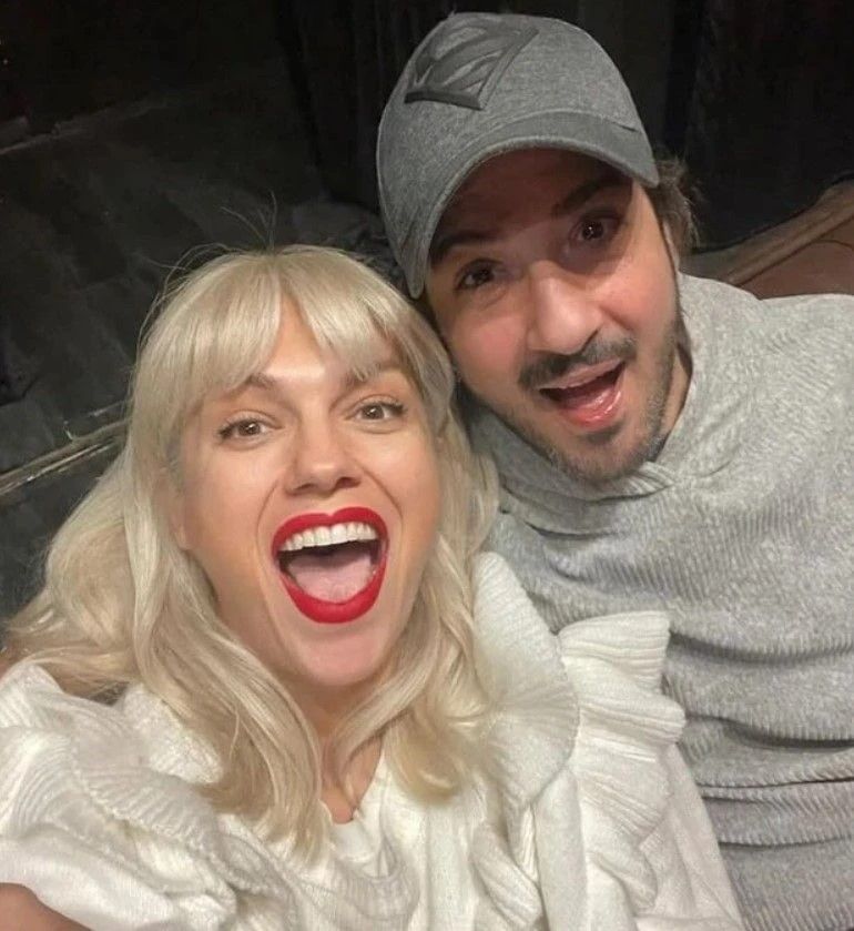Hayat Bilgisi’nin Barbie Gamze’si ve Arif’i yıllar sonra bir arada! İpek Erdem ve Ümit Erdim'den sürpriz buluşma 7