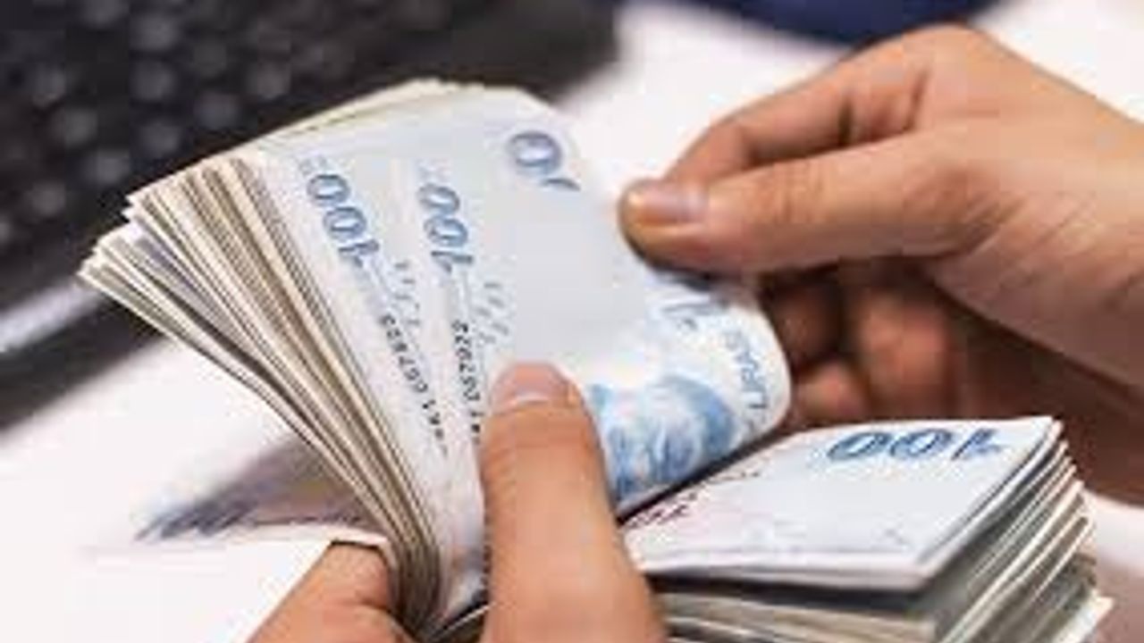 Emekliye rekor promosyon! Resmen yarışa girdiler! 27 bin TL'ye varan ödeme! Hangi banka ne kadar promosyon ödüyor? İşte tam liste! 12