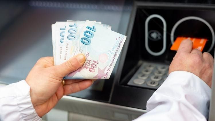 Emekliye rekor promosyon! Resmen yarışa girdiler! 27 bin TL'ye varan ödeme! Hangi banka ne kadar promosyon ödüyor? İşte tam liste! 5