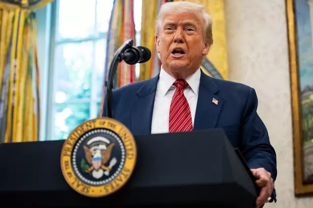 Trump'ın kararı Suriyelileri sevince boğdu! Şam'da halk sokaklara döküldü... 1
