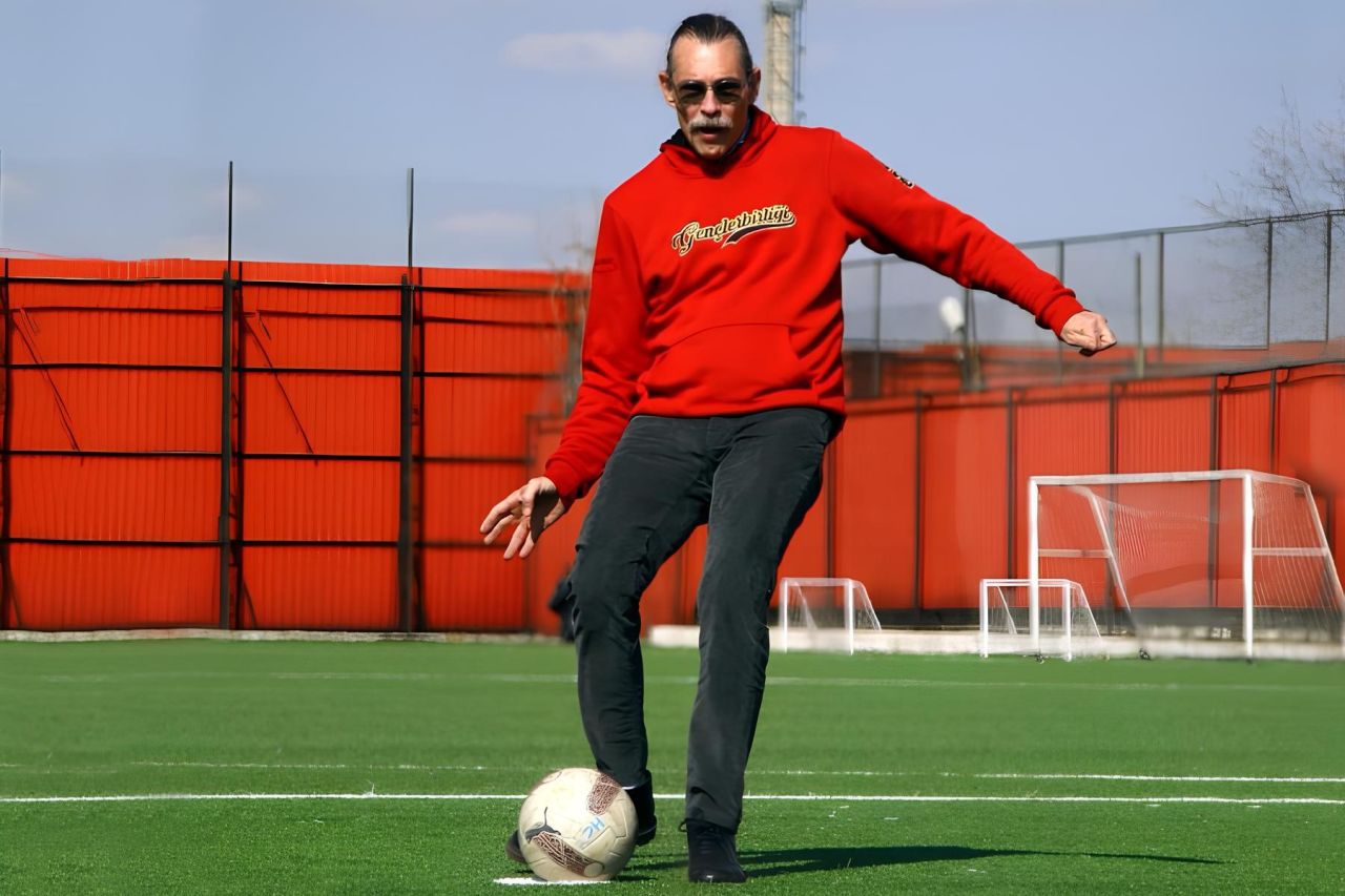 Erdal Beşikçioğlu 14 ekmek için ayıp etmiş! CHP'li belediyeden Etimesgut Belediyespor'a ekmek kesintisi 1