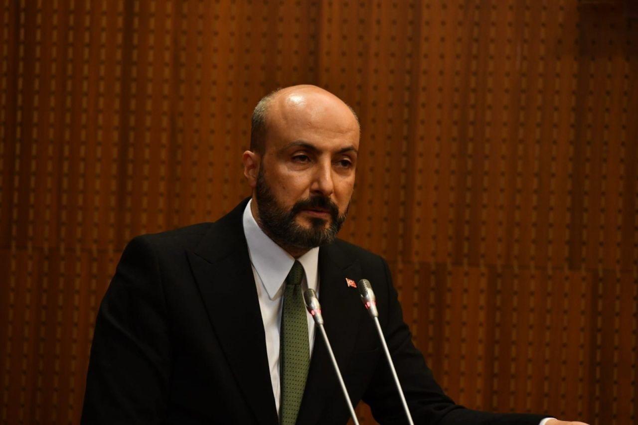 Erdal Beşikçioğlu 14 ekmek için ayıp etmiş! CHP'li belediyeden Etimesgut Belediyespor'a ekmek kesintisi 4