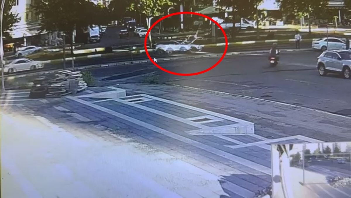 Diyarbakır'da 16 yaşındaki ehliyetsiz sürücü Fen Lisesi öğrencisi Kübra'yı hayattan kopardı, arkadaşları adalet istedi 9