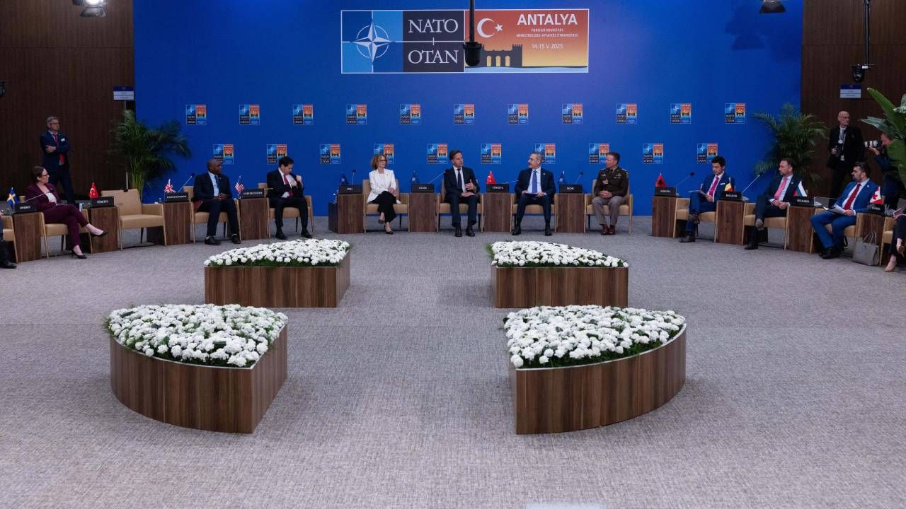 Hakan Fidan: NATO çapında Texas'tan Ankara'ya uzanan bir güvenlik ağı oluşturmamız gerekiyor 6