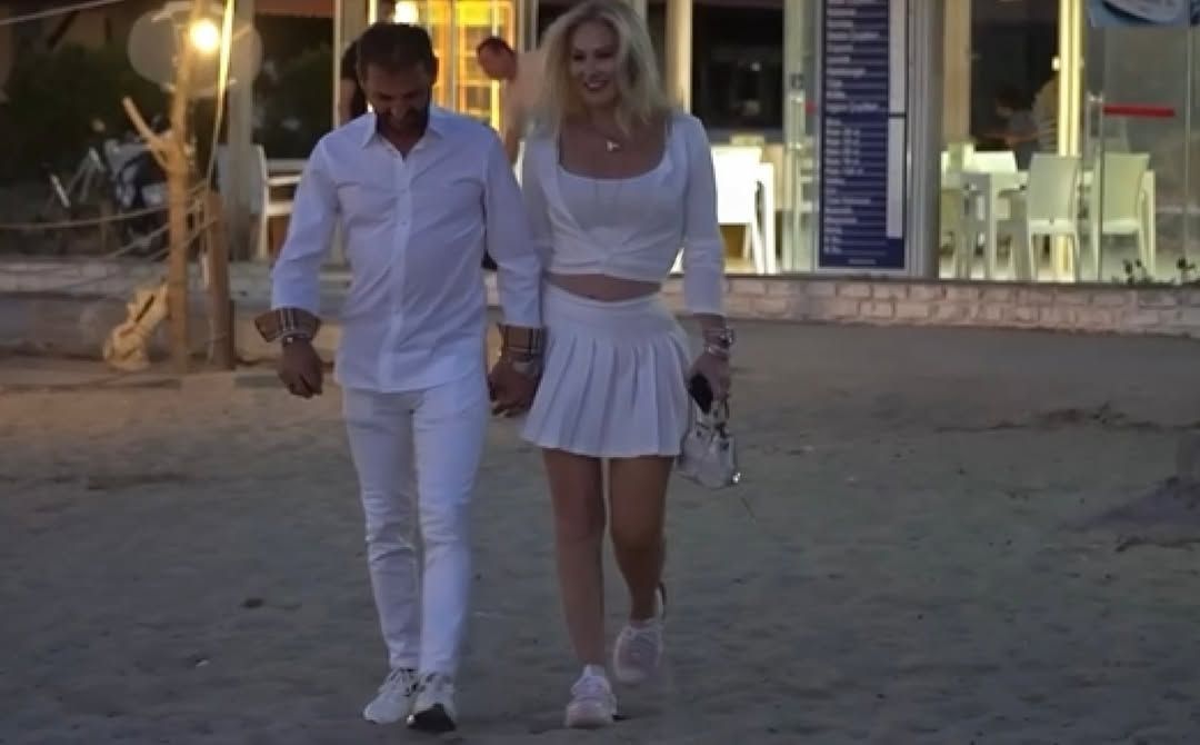 Aylin Coşkun, boşanmanın eşiğinden nasıl döndü? İlk kez açıkladı: Meğer annesi araya girince... 9