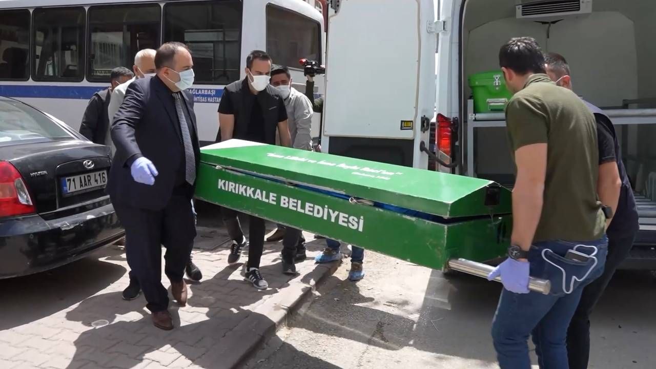 Çilingirle girilen evden 11 yıldır kayıp olan Hüseyin Okumuşoğlu'nun parçalanmış cesedi çıktı 6