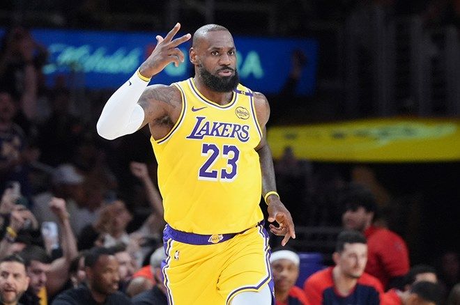 Ezeli rakibini ikiye katladı: İşte dünyanın en çok kazanan sporcuları! 7