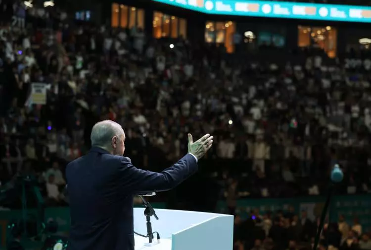 Cumhurbaşkanı Recep Tayyip Erdoğan, Ferhat Göçer ve Sagopa Kajmer... GENÇFEST'e damga vuran anlar! 5