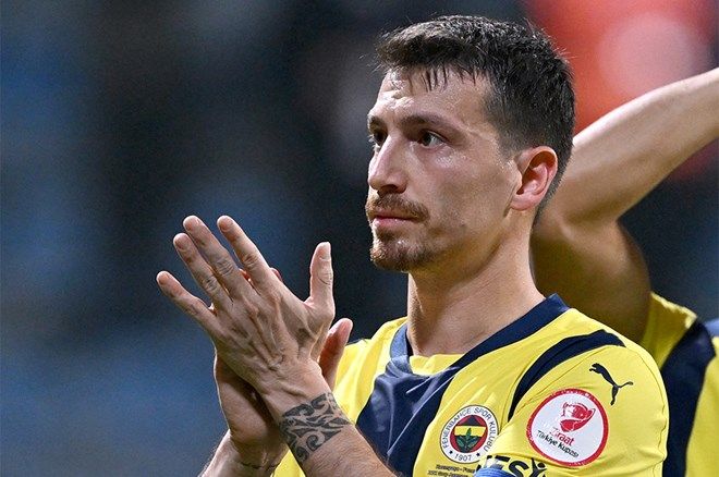 Milyonda bir görülen hastalığa yakalanan Mert Hakan Yandaş ses verdi 2