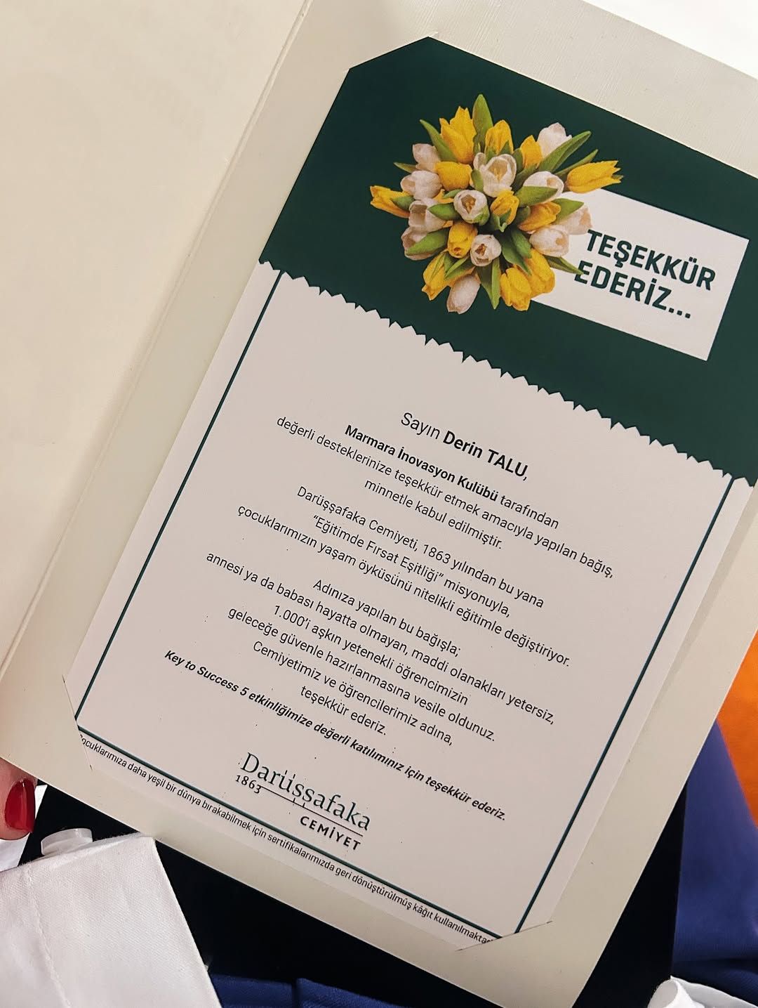 Sosyal medyadan sahneye! Defne Samyeli'nin kızı Derin Talu'dan Marmara Üniversitesi’nde söyleşi! "İkonik" diyerek paylaştı 7