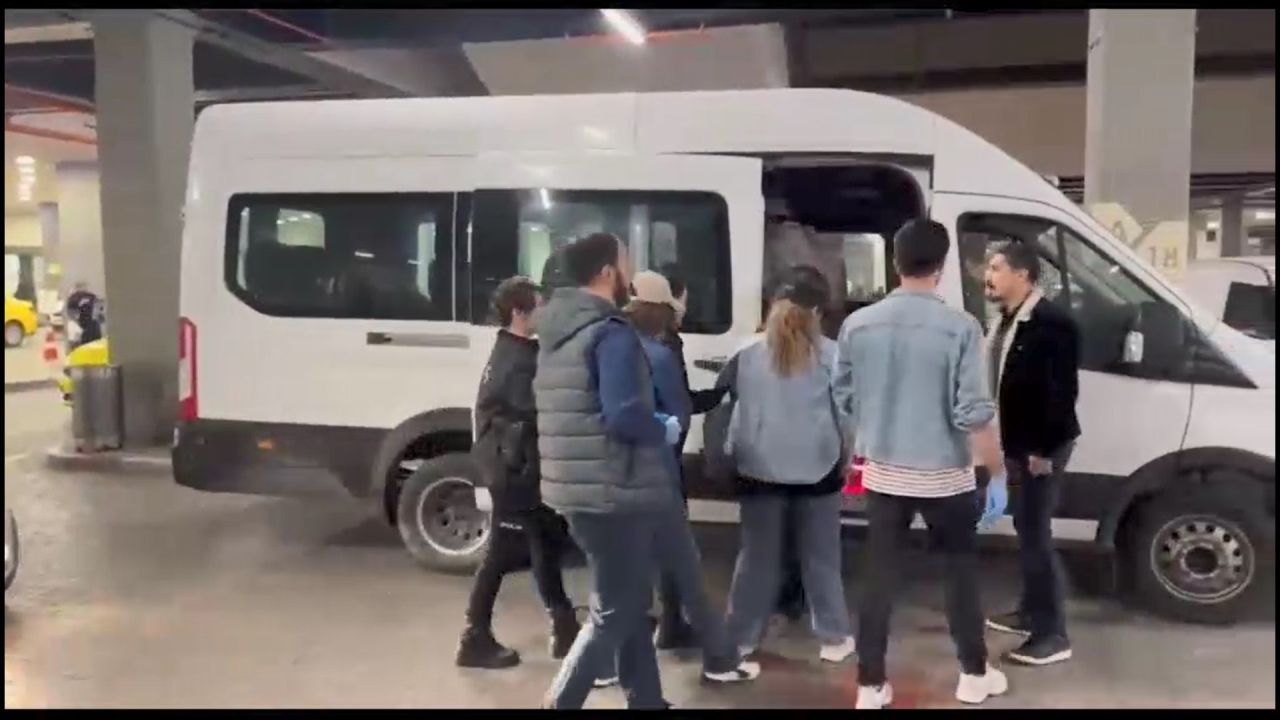 İstanbul Havalimanı’nda inanılmaz olay: 3 kadın 6 kilo altını cinsel organlarında saklamış! 2