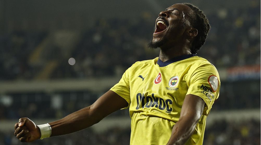 Fenerbahçe'de Ayrılık Rüzgarı! Yıldız İsim Vedaya Hazırlanıyor 1