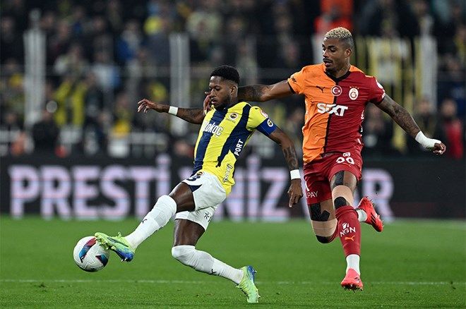 Galatasaraylı oyunculardan şampiyonluk sözleri: Gerçek 5. yıldızı taktık 3