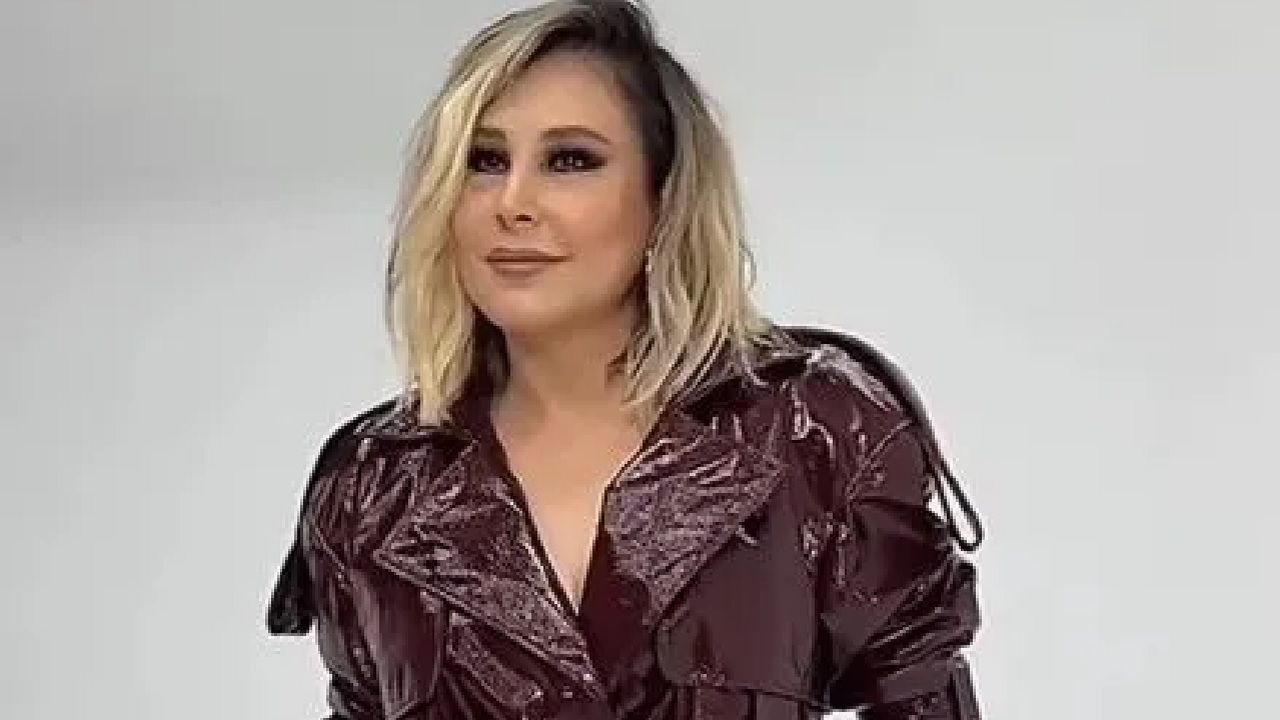 Funda Arar'dan radikal değişim: Oğlu görünce ağladı! 1