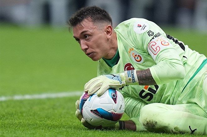 Dursun Özbek tartışmalara nokta koydu: Fernando Muslera'nın geleceği netleşti! 4