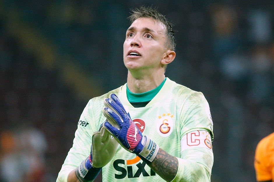 Galatasaray'dan Avrupa'da büyük yankı uyandıracak transfer hamlesi: Yeni kaleci bulundu! 1