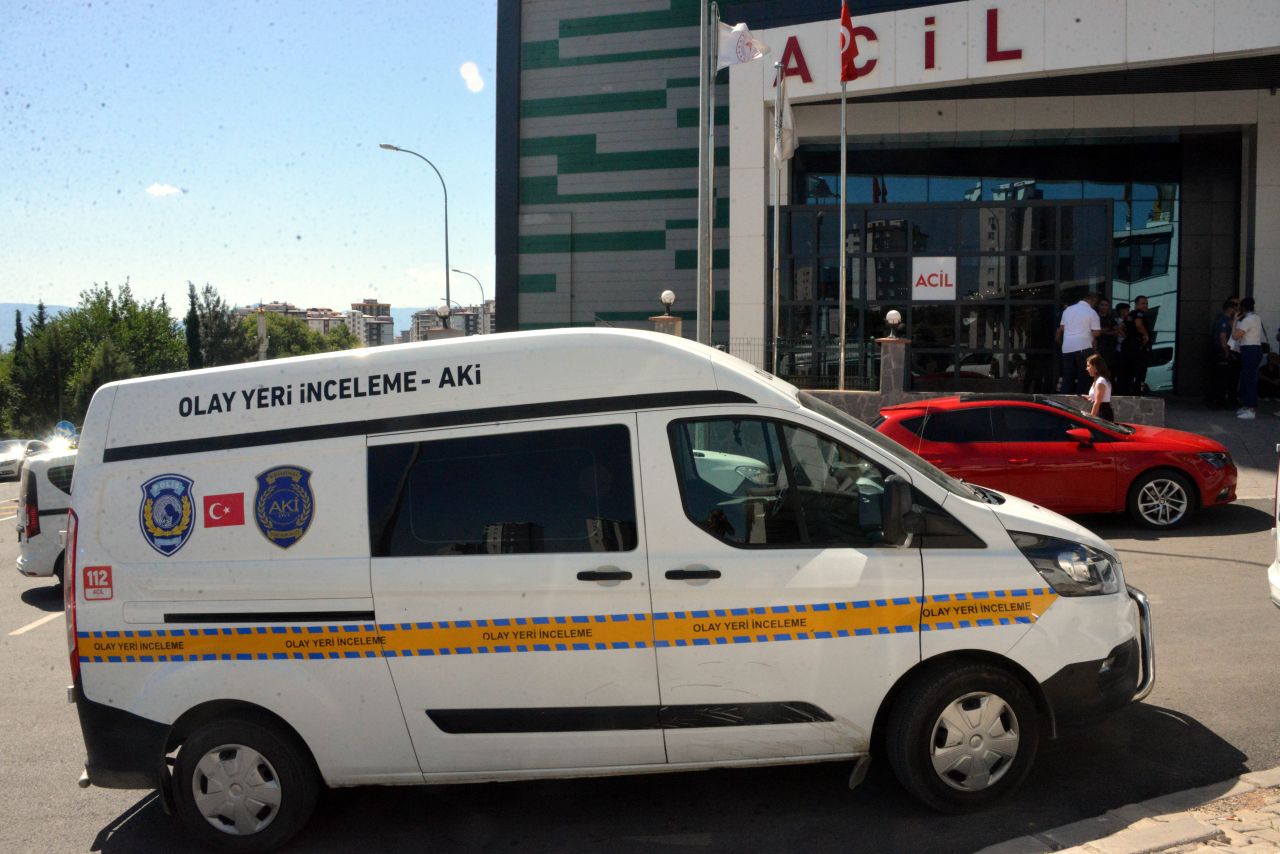 Hastanede dehşet! Eser Karaca uzaklaştırma kararı verilen eşi tarafından işyerinde katledildi 6