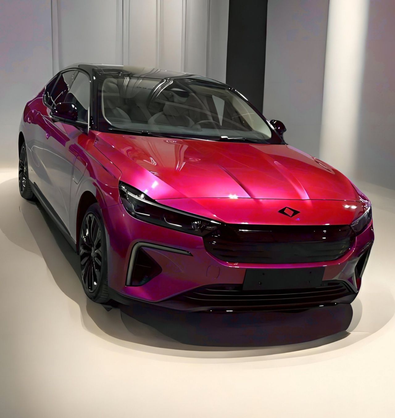 Togg T10F sedan modelinin yeni renk seçenekleri basına sızdırıldı 4