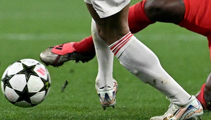 Dünyanın gelmiş geçmiş en iyi futbolcuları resmen açıklandı: Bu liste kavga çıkartır! 2