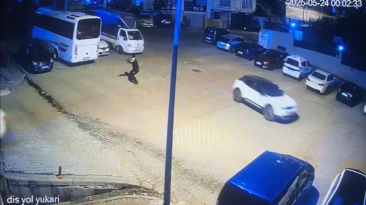 Kağıthane'de kalaşnikoflu pusu! Oturduğu siteye girmek isterken önünü kesip kurşun yağdırdılar 4