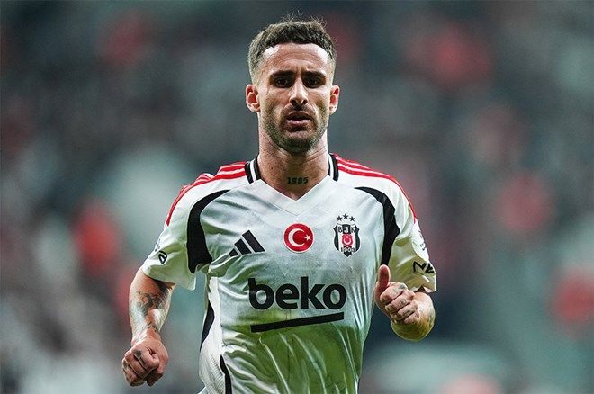 Sergen Yalçın bombayı patlattı: Süper Lig'de sezonun 11'ini açıkladı! 12