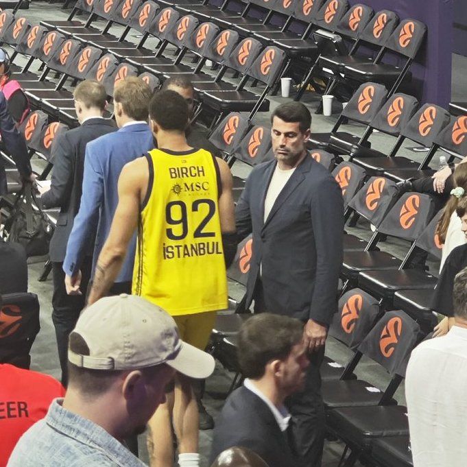 Fenerbahçe Volkan Demirel ile anlaşmaya vardı! EuroLeague finalinde görüşme gerçekleşti: Efsane geri dönüyor... 7