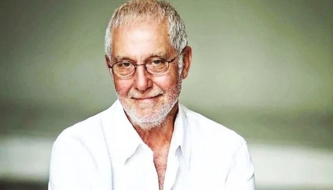 İlhan Şeşen'e veda... Cenaze asansörde kaldı! Sunay Akın'dan duygusal sözler: İlhan Abi gitmek istemedi! 1
