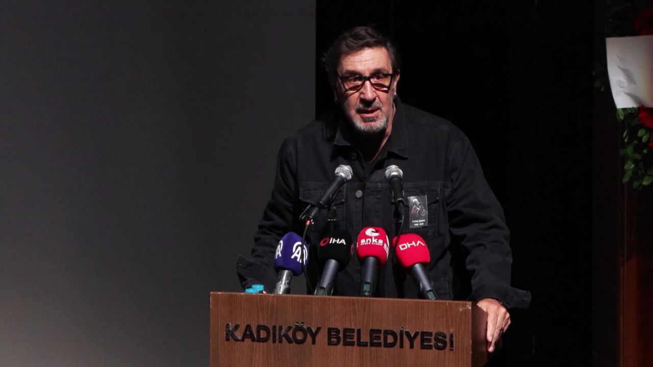 İlhan Şeşen'e veda... Cenaze asansörde kaldı! Sunay Akın'dan duygusal sözler: İlhan Abi gitmek istemedi! 5