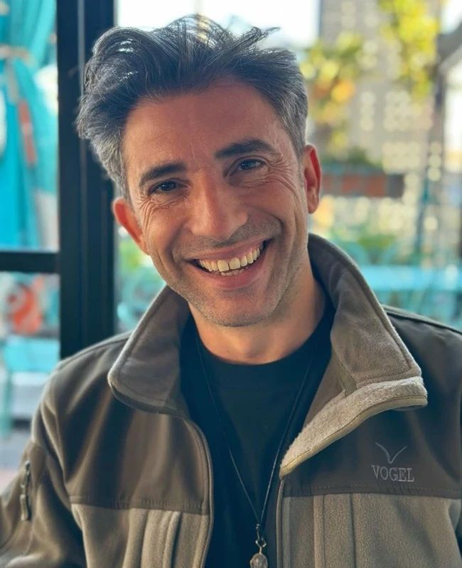 Ünlü oyuncu Mert Turak'tan özel hayat itirafı! ''Hala doyamadım kendime'' 4