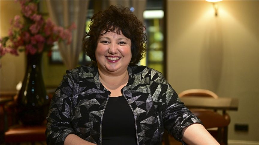 'Adile' filminde Ayşen Gruda'yı canlandıracak oyuncu belli oldu 2