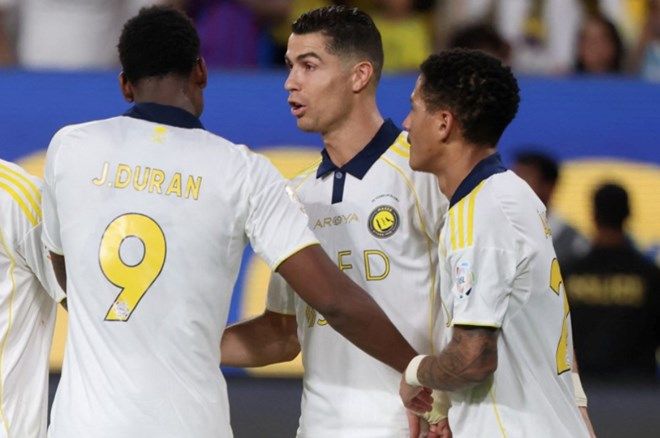 Cristiano Ronaldo'nun transferi dünya gündemine bomba gibi düştü: Yeni takımını duyurdular! 6