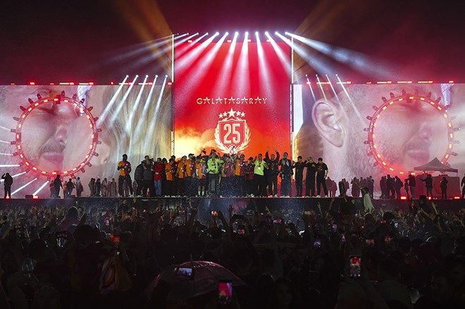 Okan Buruk'tan flaş açıklamalar: Şampiyonluk, transfer, Rafa Silva... 1