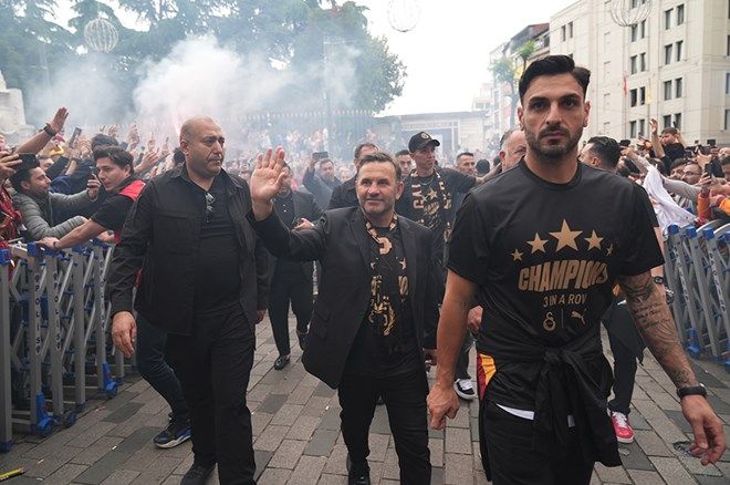 Okan Buruk'tan flaş açıklamalar: Şampiyonluk, transfer, Rafa Silva... 16