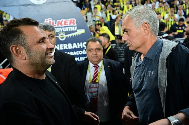 Okan Buruk'tan Jose Mourinho'ya gündem olan sözler: Ağlamaya devam ediyor! 2