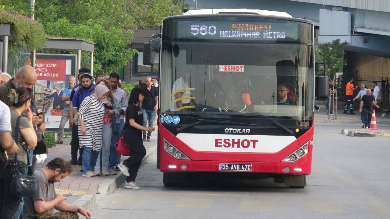 İzmir'de grevin ikinci günü: DİSK temsilcisi 50 akrabasını İzmir belediyesinde işe sokmuş! Maaş talebi gündem oldu 7