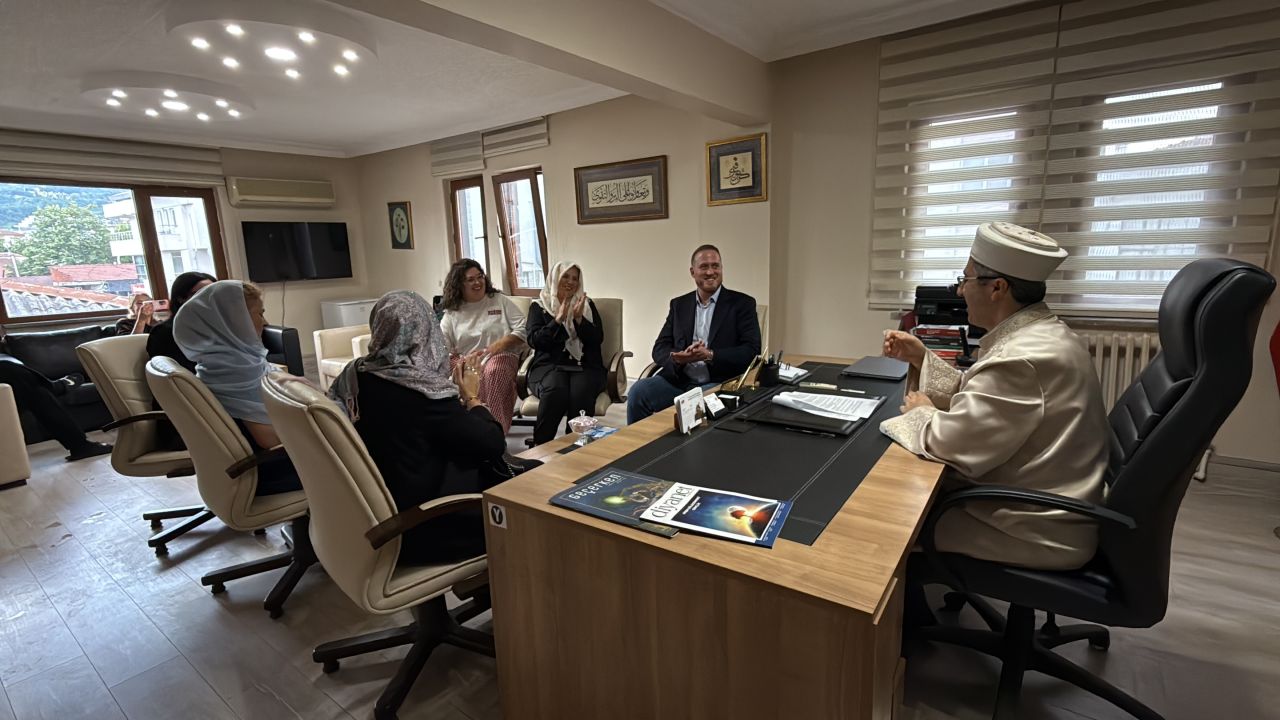İngiliz Simon, sevdiği kadın için müslüman oldu: Yeni adı Sinan 2
