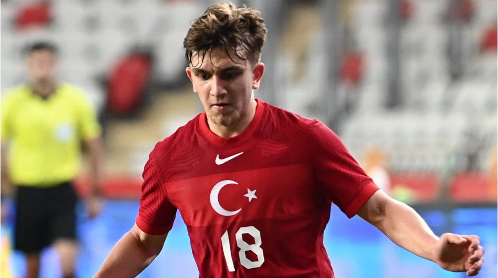 Ve Beşiktaş yeni sezonun ilk transferini yaptı! Serdal Adalı anlaşma sağladı 6